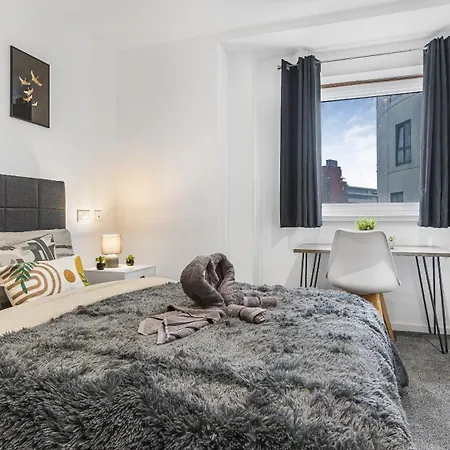 Apartment Plaza De Toros - Premium City Centre Penthouse *
